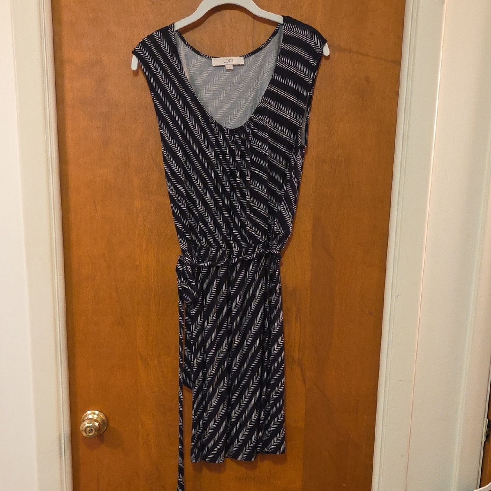 LOFT Patterned Dress M